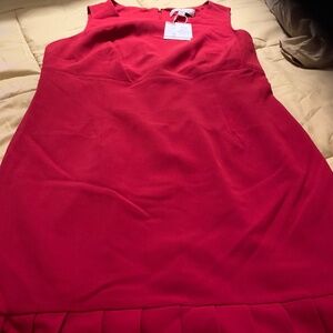 Kasper 12P Red sleeveless dress with a pleated bottom - New with tags